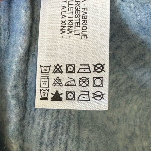 ZARA Ribbed Knit Boxy Cropped Cardigan Sweater, L - Picture 13 of 15